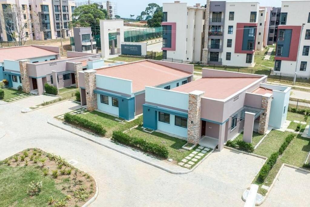 The Gray Haven Lakeside Condo In Entebbe Exterior photo