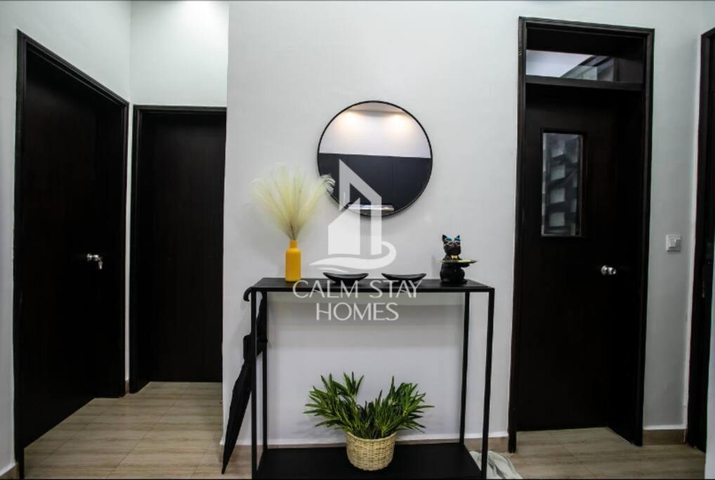 The Gray Haven Lakeside Condo In Entebbe Exterior photo